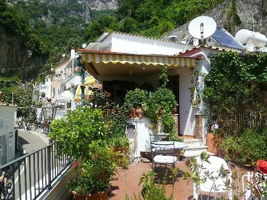 La Mammola